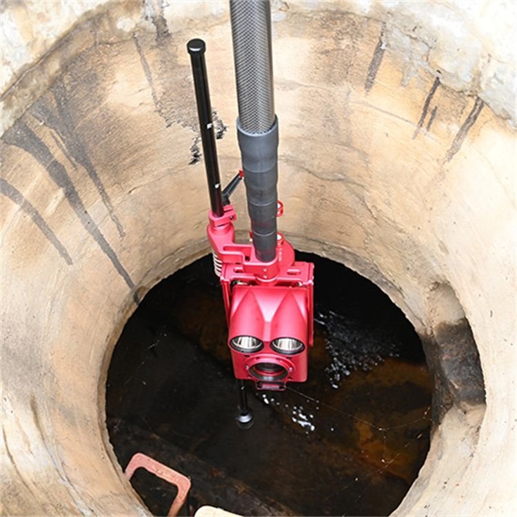 鸡冠管道潜望镜检测（QV检测）